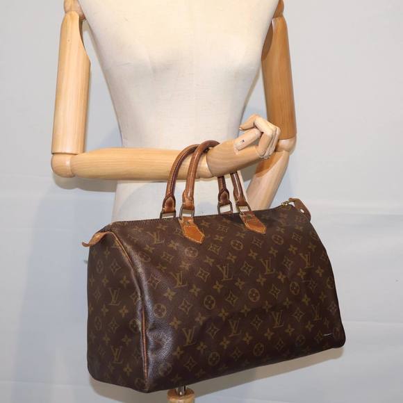LOUIS VUITTON Speedy 30 Handbag - Picture 8 of 16